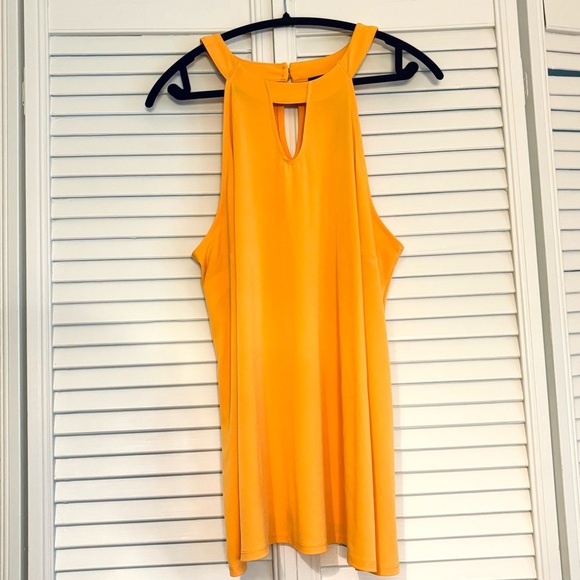 NWT Lane Bryant Yellow Halter Top Keyhole Neckline Tank Top Stretchy Size 22/24 - Picture 1 of 7